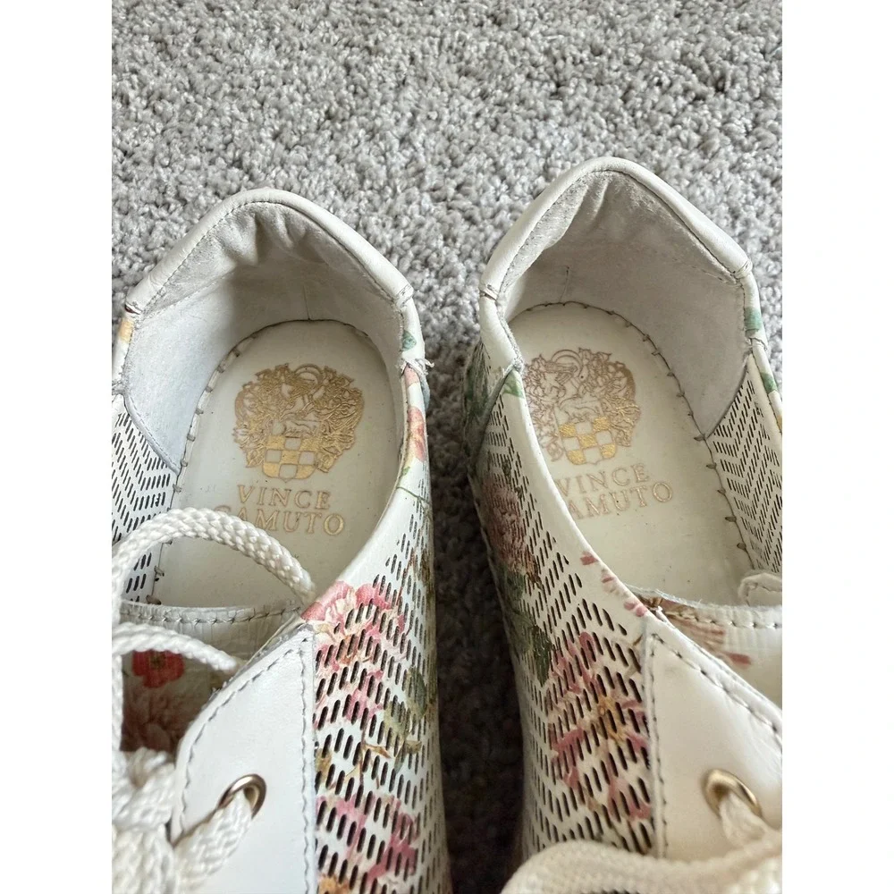Vince Camuto Floral Perforated Leather Espadrille Platform Sneakers White 7.5